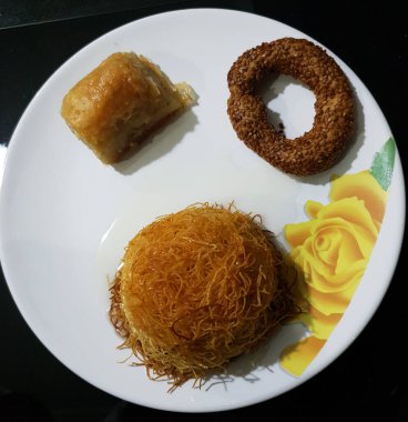 Tatlı Çok Lezzetli Çilekli SK106