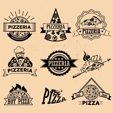 Vintage tarzı Pizza etiketleri kümesinde. Simgeler, rozetler, amblem ve tasarım öğeleri pizzacı restaurant için.