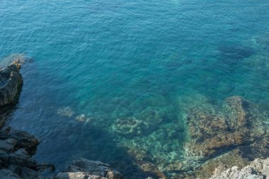 Liguria, İtalya 'da Akdeniz' de Açık Mavi Deniz Suyu