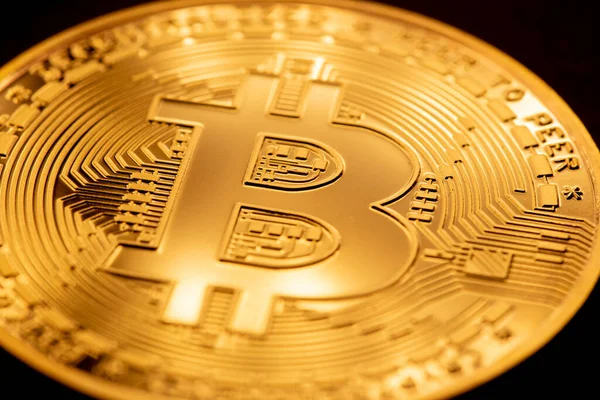 Primer Plano Bitcoin Dorado Bitcoins Monedas Bits Físicas Moneda Digital — Foto de Stock