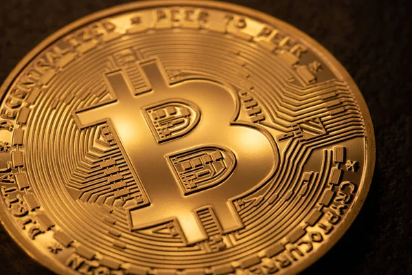 Bitcoin Oro Moneda Criptomoneda Física Moneda Bits Tecnología Cadena Bloques — Foto de Stock
