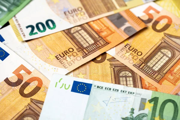 Eurobankjegyek Háttérként Ötven Százkétszáz Papírpénz Európai Monetáris Unió Pénzneme — Stock Fotó