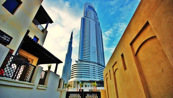 Dubai şehir manzarası, simgeler, kumlu plajlar, eski kasaba 