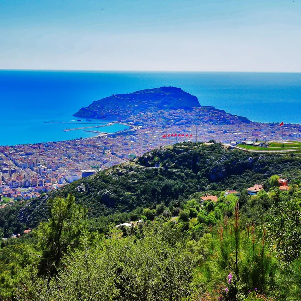 Antalya Alanya Πόλη Και Όμορφα Βράχια Και Πανοραμικές Σκηνές — Φωτογραφία Αρχείου