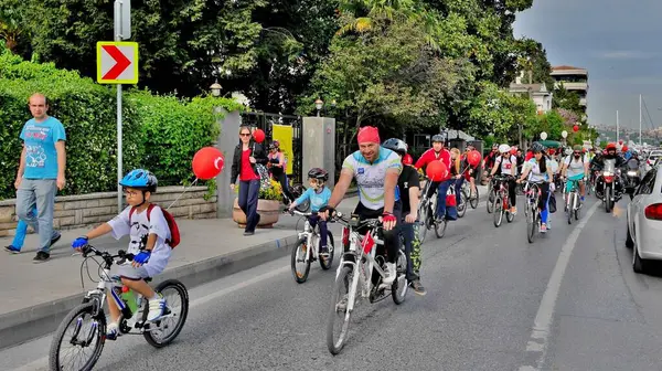 Wyścig Rowerowy Stambule Obok Bosforu — Zdjęcie stockowe