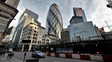 Londra 'nın panoramik manzarası mimari detaylarla dolu 