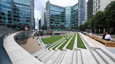 Londra şehir görüşleri mimari perspektifle 