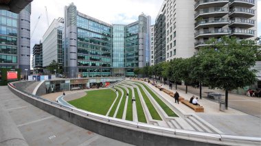 Londra şehir görüşleri mimari perspektifle 