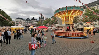 Bonn ve Köln panoramik manzarası ve Dom, şehir manzarası 