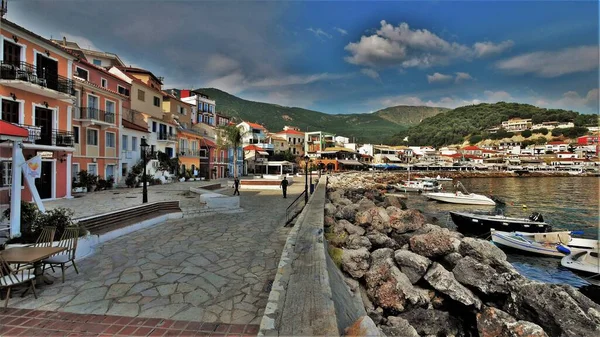 Görög Nyaralás Gyönyörű Tájak Tengerre Néző — Stock Fotó