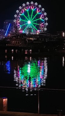 Barselona İspanya panoramik şehir görüşleri ve soyut modern çizimler 