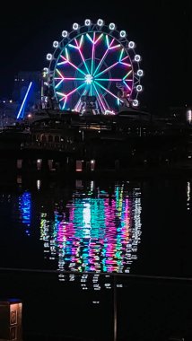 Barselona İspanya panoramik şehir görüşleri ve soyut modern çizimler 