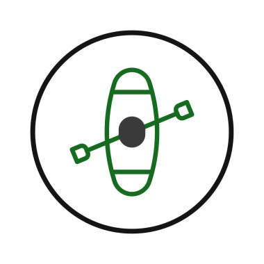 Kano ve küreğin stilize edilmiş bir resminin bulunduğu dairesel bir amblem. Açık hava aktivitelerini, macerayı ve su sporlarını temsil etmek, eğlence amaçlarıyla ilgili logolar veya simgeler için mükemmeldir