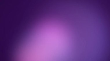 Yumuşak mor eğimli arkaplan. Sunumlar, grafik tasarımı ve yaratıcı projeler için ideal. Modern ve zarif..