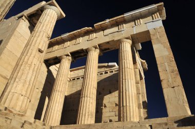 Propylaea, Atina akropolünün ayrıntıları, alacakaranlıkta