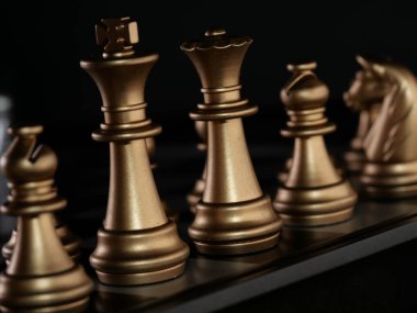 Bulanık arkaplanlı satranç tahtası oyunu ile iş oyunu rekabetçi stratejisi