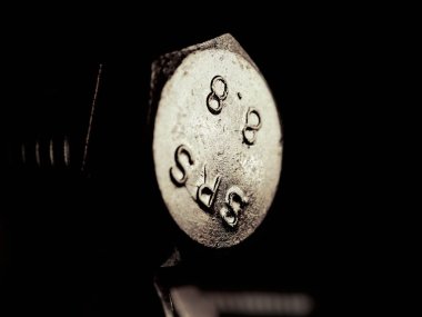 Düzüşmek ve kafayı yemek. Sanayi nesnesi.