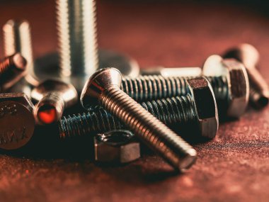 Düzüşmek ve kafayı yemek. Sanayi nesnesi.