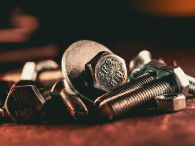 Düzüşmek ve kafayı yemek. Sanayi nesnesi.