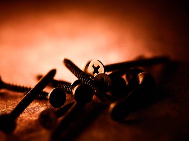 Düzüşmek ve kafayı yemek. Sanayi nesnesi.