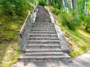 Eski merdivenler Arkadijas Parkı, Riga, Letonya.