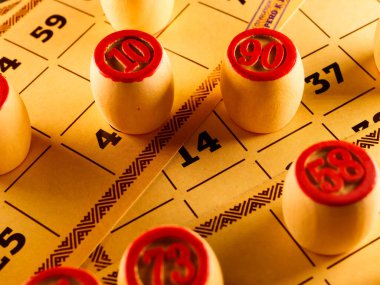 Rus Loto Bingo oyunu için kartlar ve fıçılar