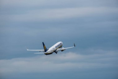 16 Temmuz 2019 Riga Havaalanı 'nda test çekimleri yapan güzel bir uçak.