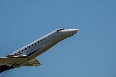 17 Ağustos 2019 Riga Havaalanı 'nda test çekimleri yapan güzel bir uçak.