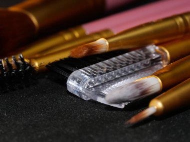 Profesyonel makyaj fırçaları ve araçları, makyaj ürünleri seti