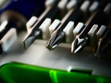 Ev ve araba tamiri için araç gereç dükkanı pazarlama görüntüsü. Seçici odaklanma. Makro.