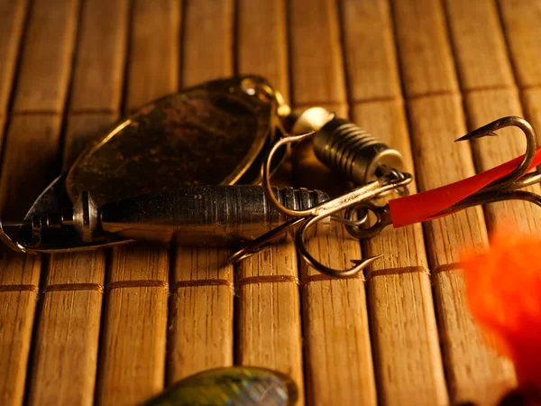 Equipamentos Pesca Uma Mesa Madeira Velha Esporte Conceito Recreação Foco — Fotografia de Stock