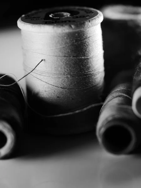 Sewing Threads Multicolored Background Closeup Selective Focus Macro — Stock Photo, Image