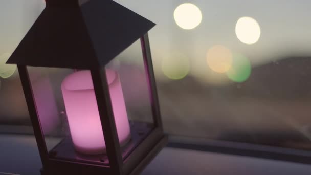 日没時の車の中の美しいランプ — ストック動画