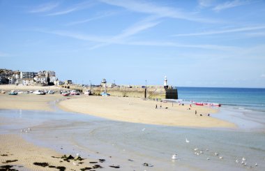 St Ives yaz aylarında