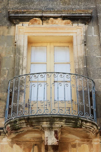 Beautiful old window — Stock Photo, Image