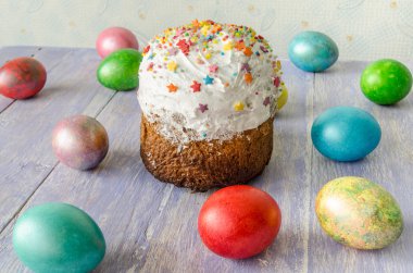 parlak Paskalya yumurtaları