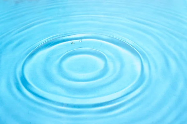 Gota de água respingo . — Fotografia de Stock