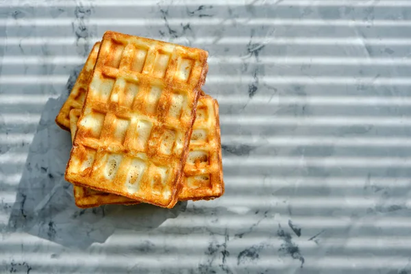 Waffles Kitchen Marble Countertop Morning Breakfast Sunlight Blind — Stock Photo, Image