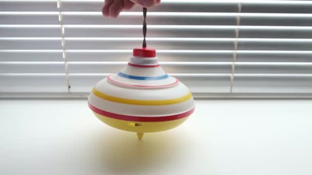 Kinderspeelgoed Achtergrond Van Blinds Niet Gedraaid Met Hand Van Whirligig — Stockvideo