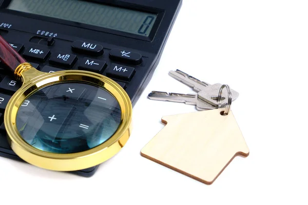 Kalkulačka Lupa Klíče Domu Koncepce Nákupu Prodeje Bydlení Hypoték Pronájmu — Stock fotografie