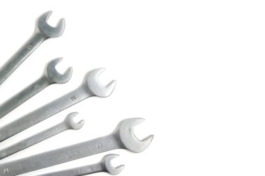 Beyaz arkaplanda anahtarlar