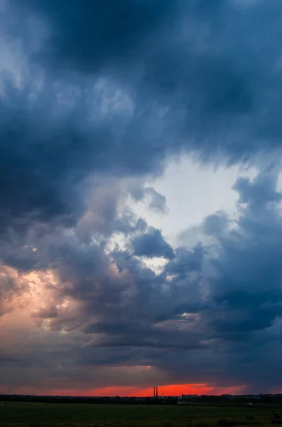 Pôr do sol — Fotografia de Stock