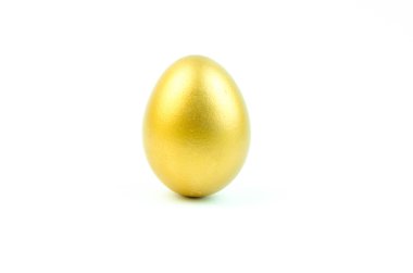 Parlak altın yüzük