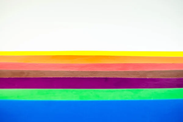 Colores del arco iris sobre fondo blanco — Foto de Stock