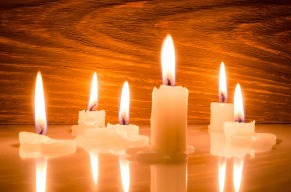 Luce calda della candela — Foto Stock