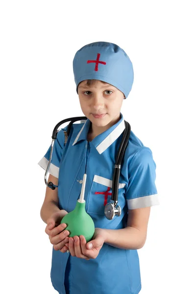 Pojke med medicinsk stetoskop och lavemang isolerade — Stockfoto