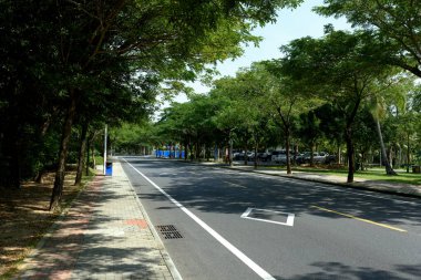 Büyük taşlar, kaya, taş sürahi