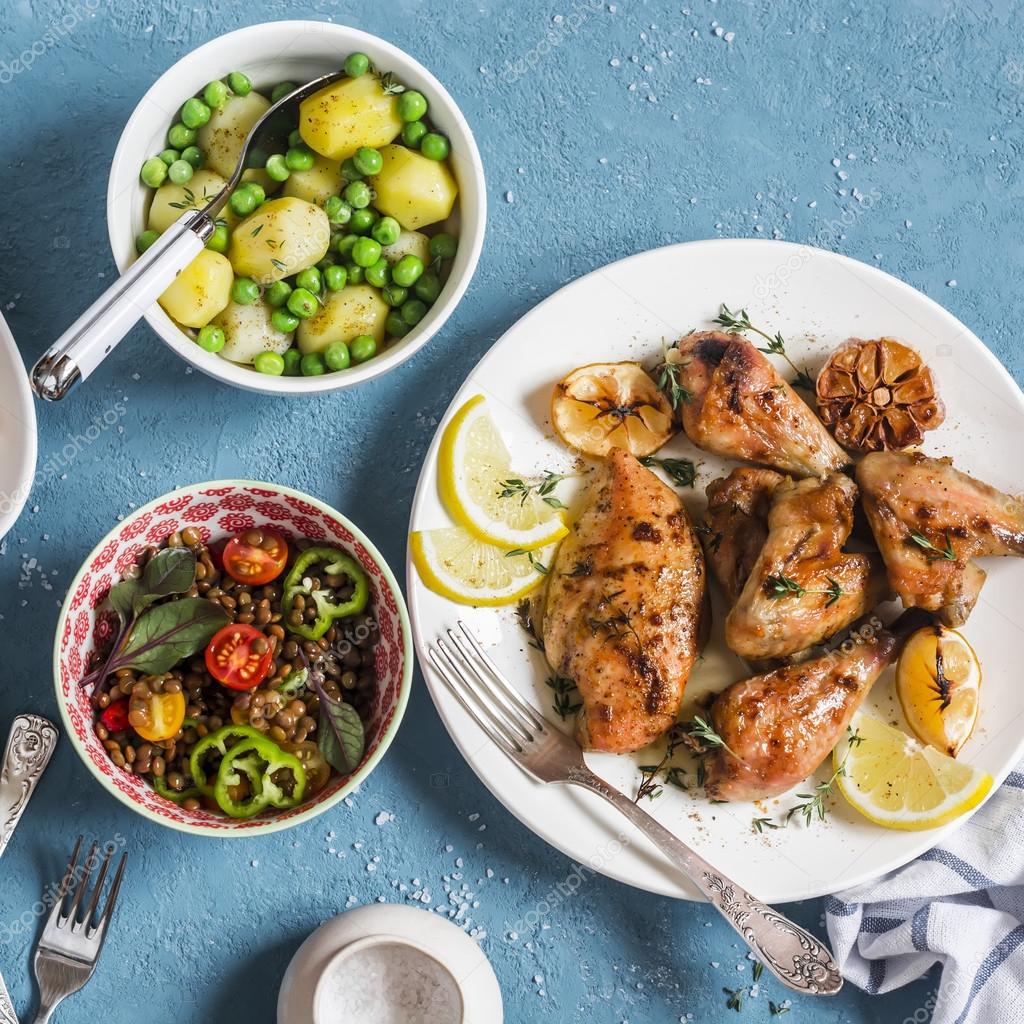 Kekikli Tavuk Salatası Kekikli Tavuk Salatası