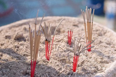 Tütsü yakıldı ve kutsallaştırıldı..