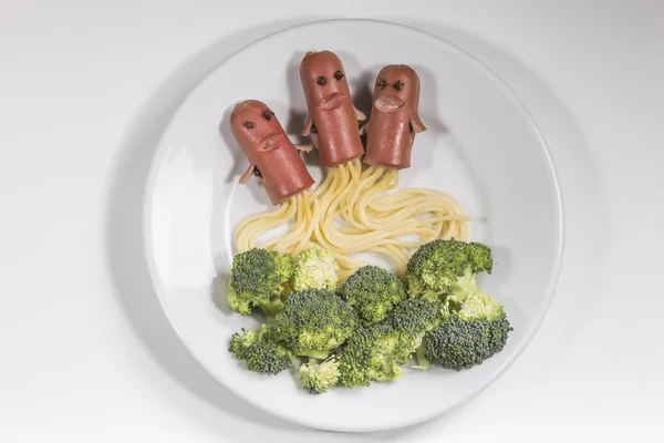 Roketler woth wurstel yapılan